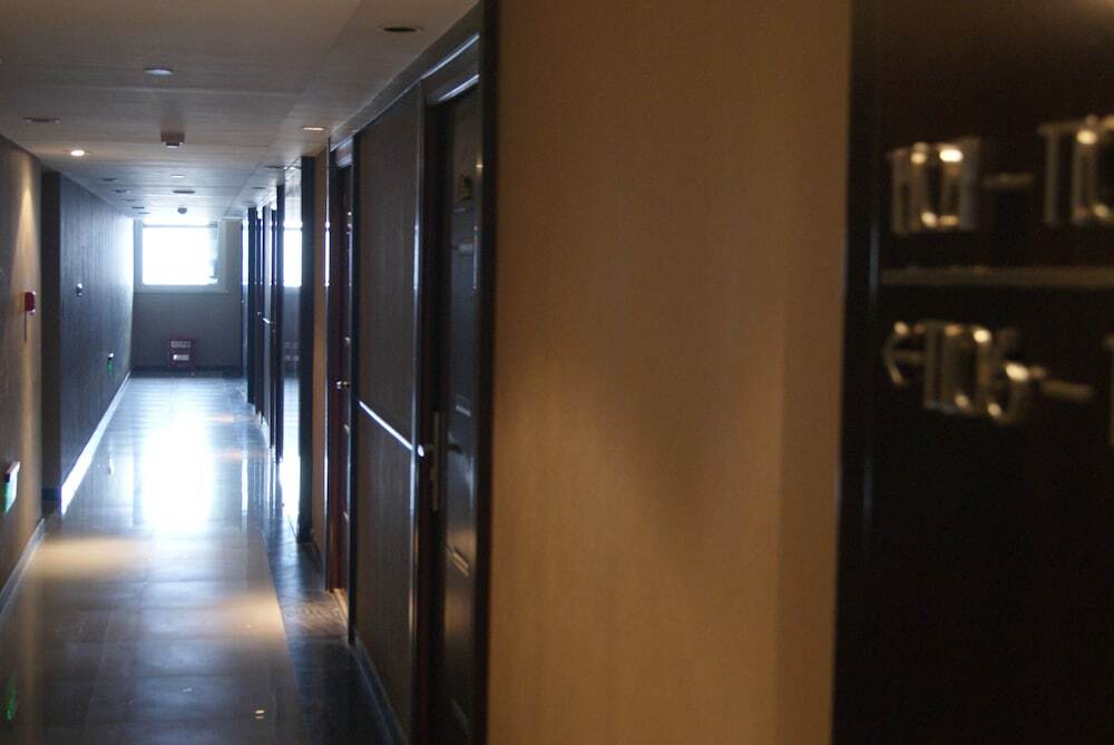 Нанкин: Nanjing Kaibin Apartment Xinjiekou