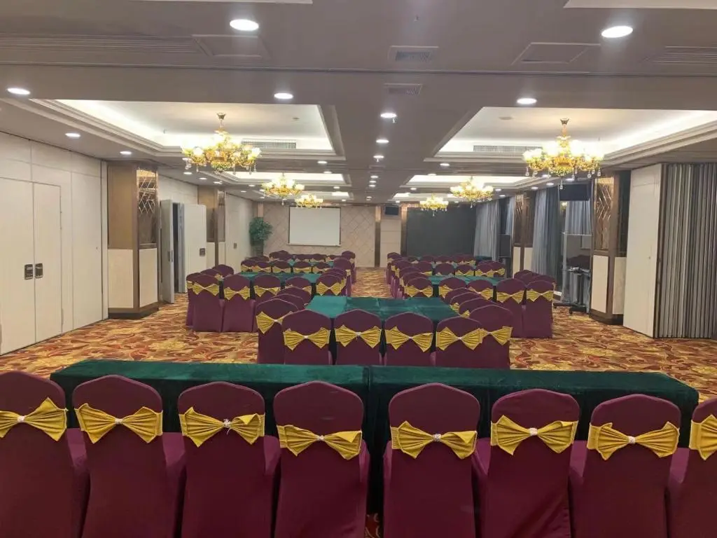 Цюаньчжоу: Vienna Hotel Quanzhou West Lake