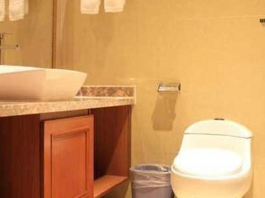Шэньчжэнь: Jun Yi Kai Di Hotel