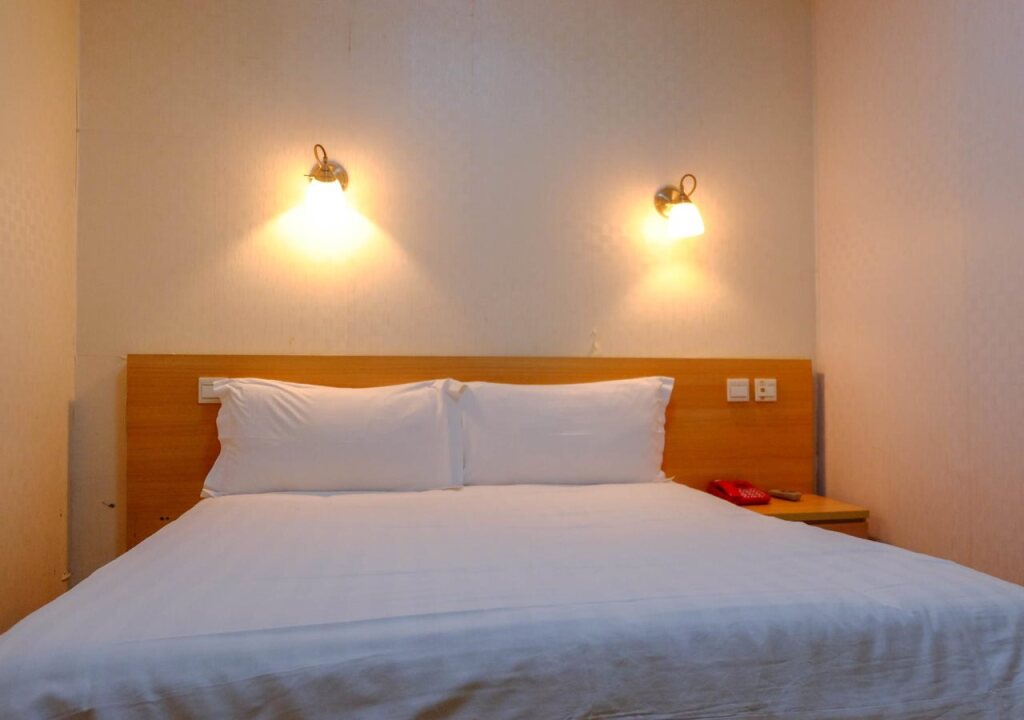Шанхай: Rezen Meta Tree Hotel (City Center & The Bund, Shanghai)