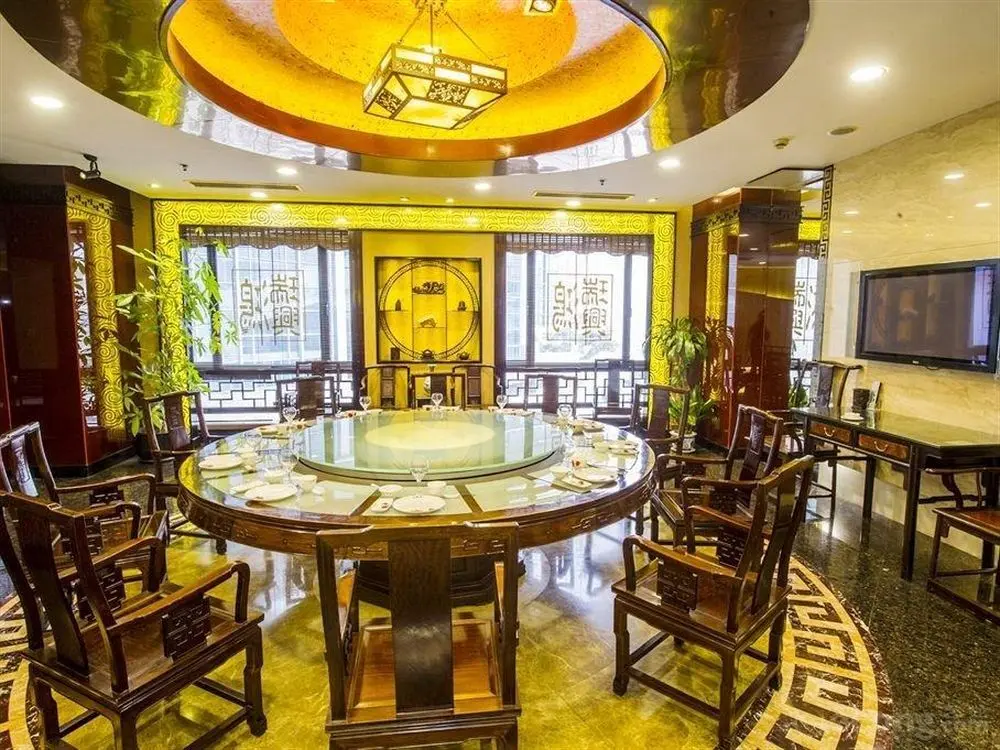 Шанхай: Shanghai East Asia Sport Hotel