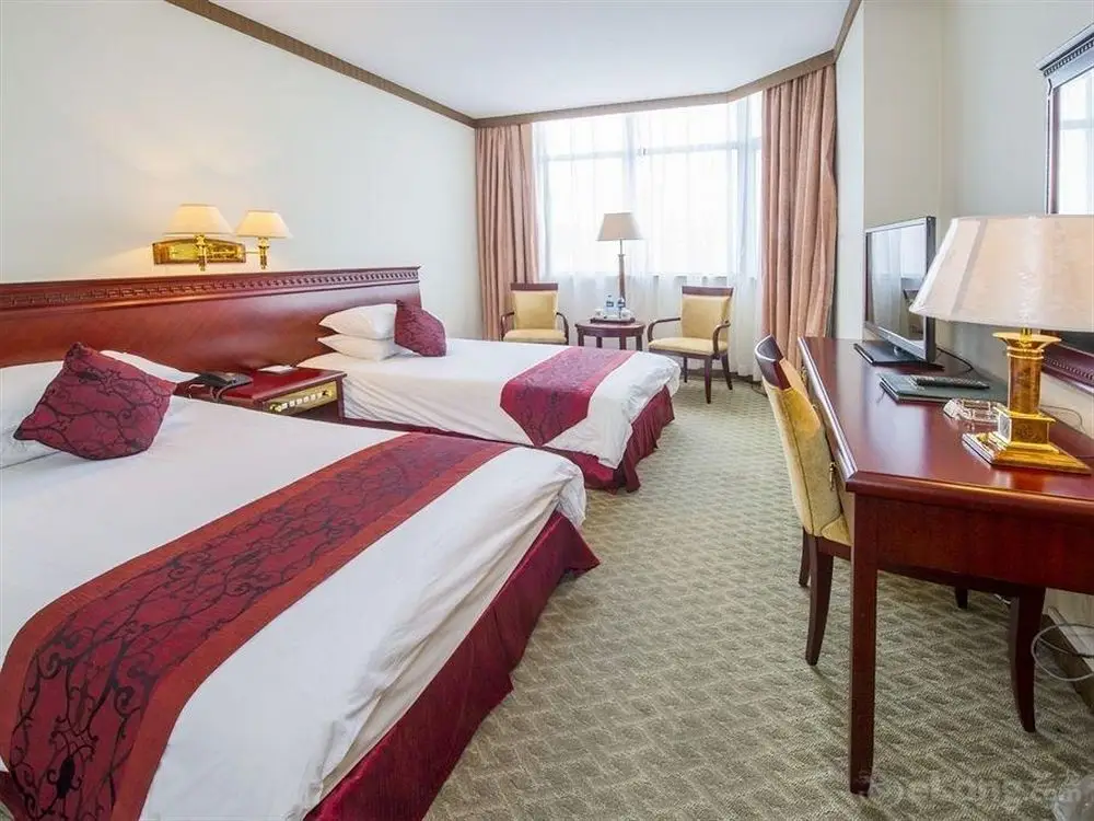 Шанхай: Shanghai East Asia Sport Hotel