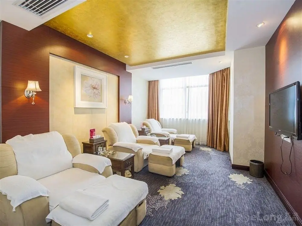Шанхай: Shanghai East Asia Sport Hotel