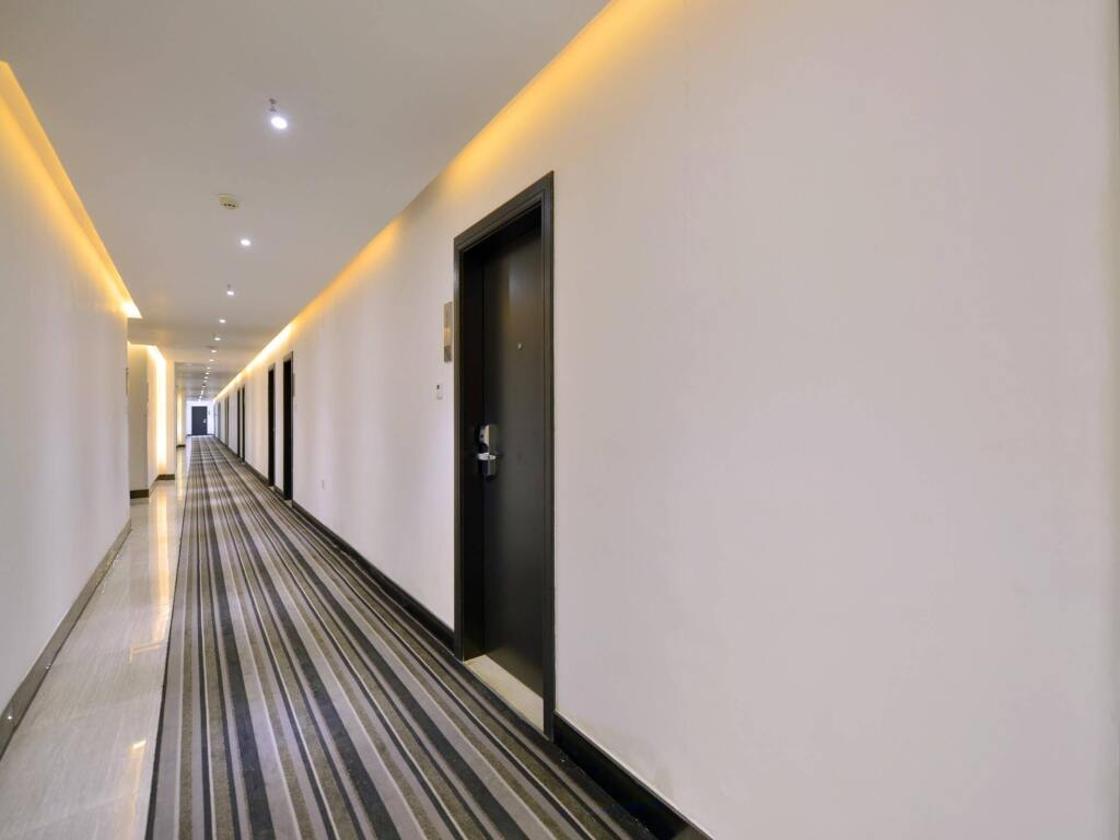 Хайкоу: Yuju Youjian Hotel (Hainan Vocational College of Industry and Commerce Provincial Library)