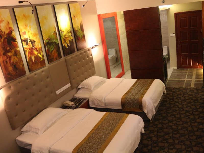 Яншо: Yangshuo China Town Hotel (West Mingshi Garden)