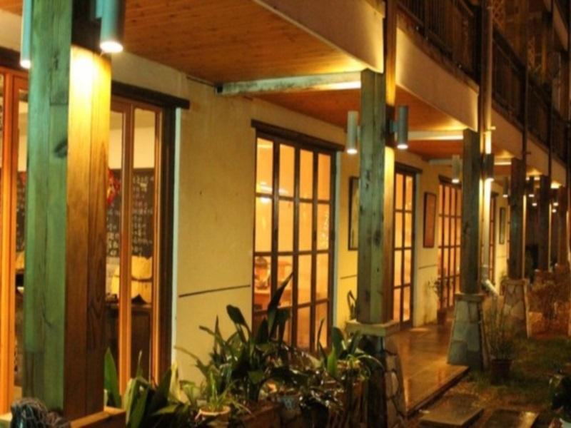 Shaoxing Tree House Hostel — фото 1