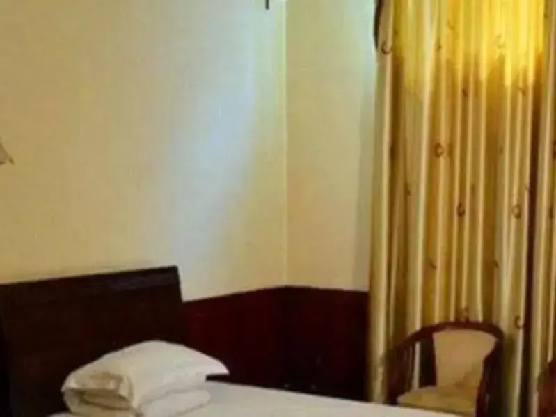 Чжэнчжоу: Dengfeng Shao Lin Temple Hotel
