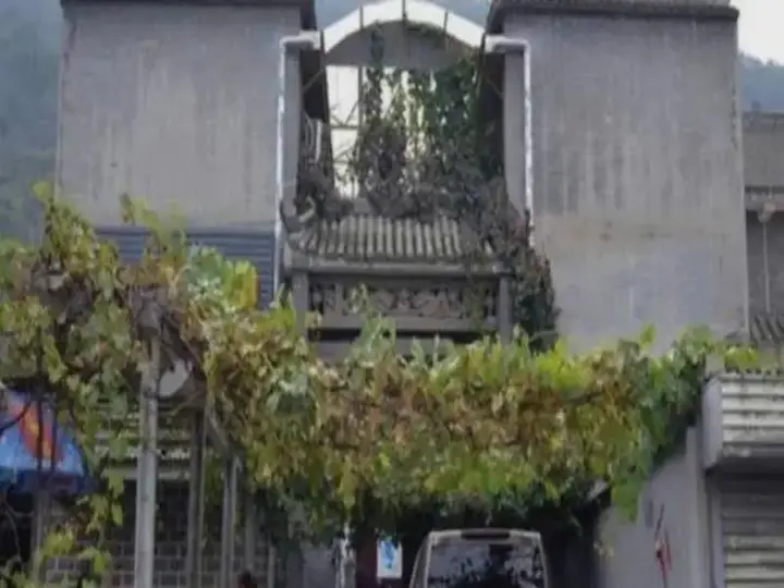 Чжэнчжоу: Dengfeng Shao Lin Temple Hotel