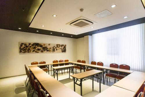 Цюаньчжоу: Jinjiang Inn Quanzhou Donghai Liming University