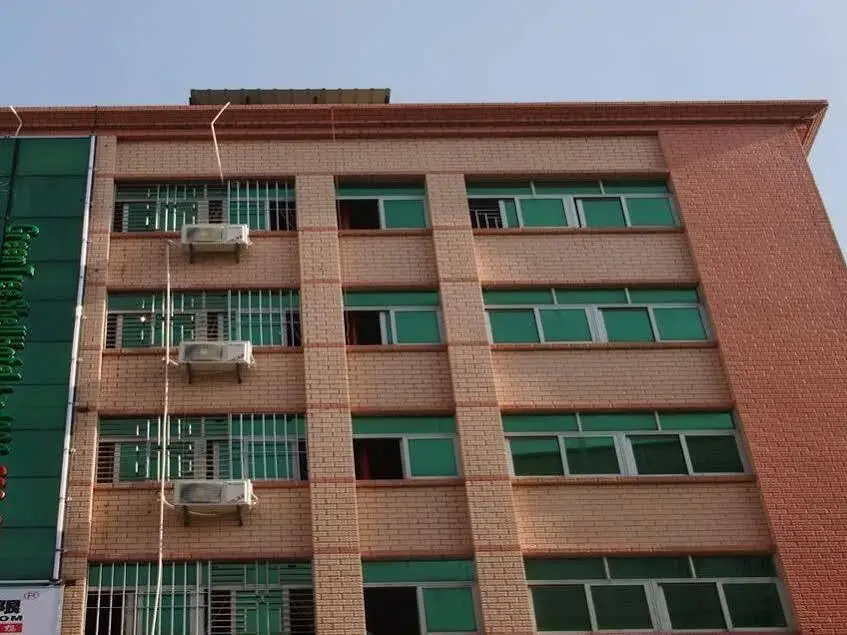 Greentree Inn Longcheng Square Shell Hotel — фото 1