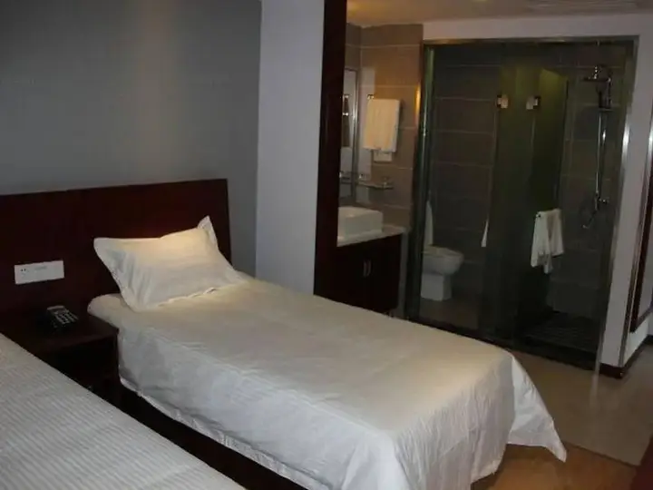 Шанхай: Baolong Homelike Hotel (Shanghai Xuhui)