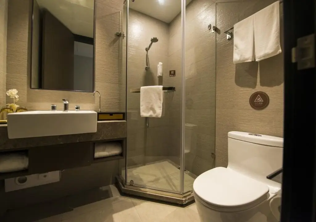 Шанхай: Home Inns Plus Shanghai Xujiahui Branch