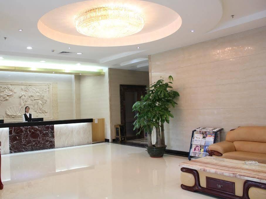 Guofeng Hotel Hongling — фото 1