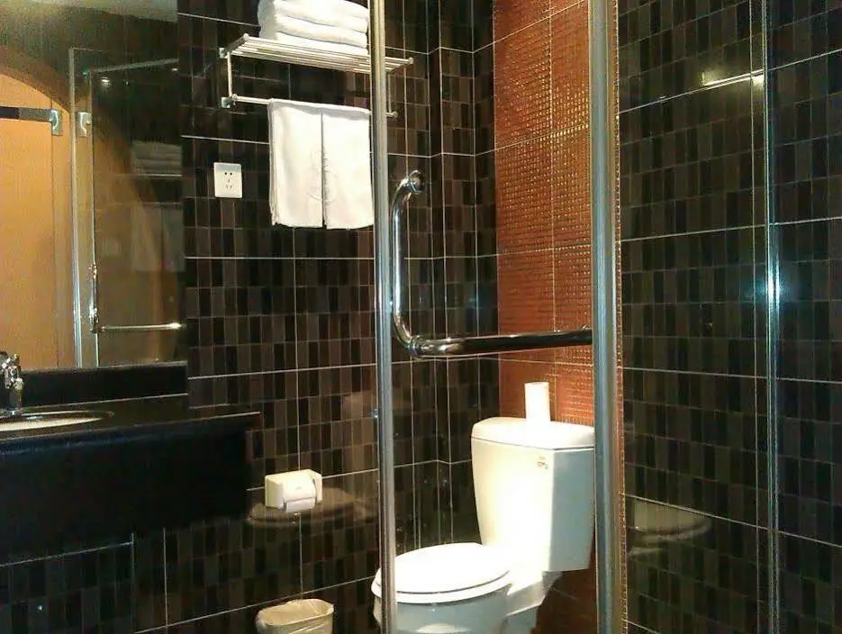 Шанхай: Huaxun Inns Shanghai Jiading Anting Branch