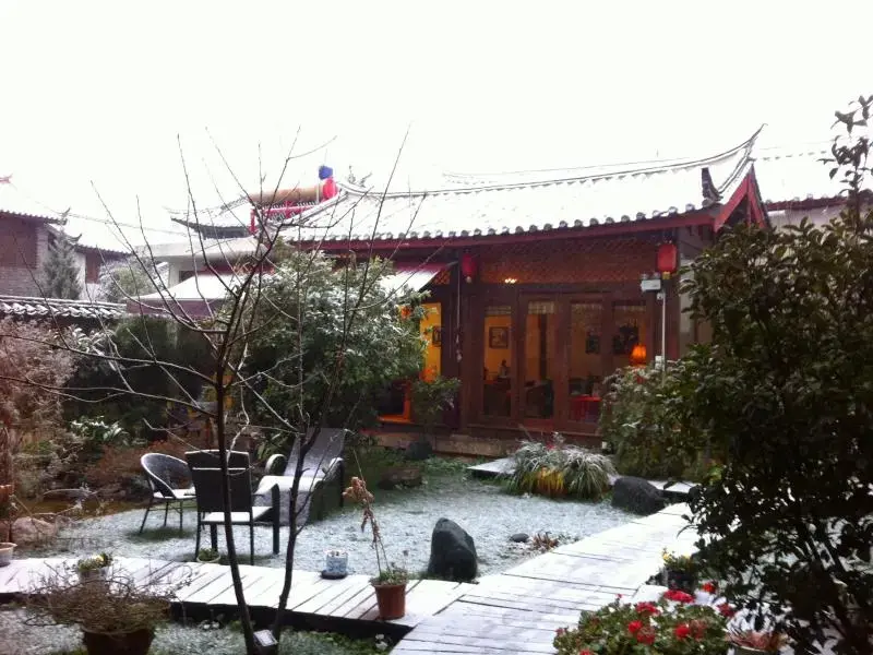 Лицзян: Lijiang Shuhe Silent Garden Hotel