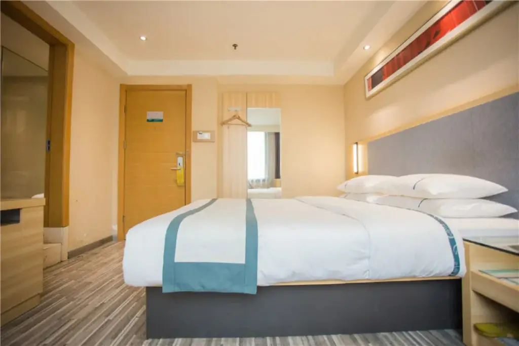 Наньчан: City Comfort Inn Nanchang Bayi Square Dinggong Road