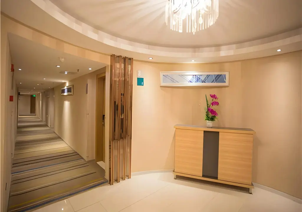 Наньчан: City Comfort Inn Nanchang Bayi Square Dinggong Road