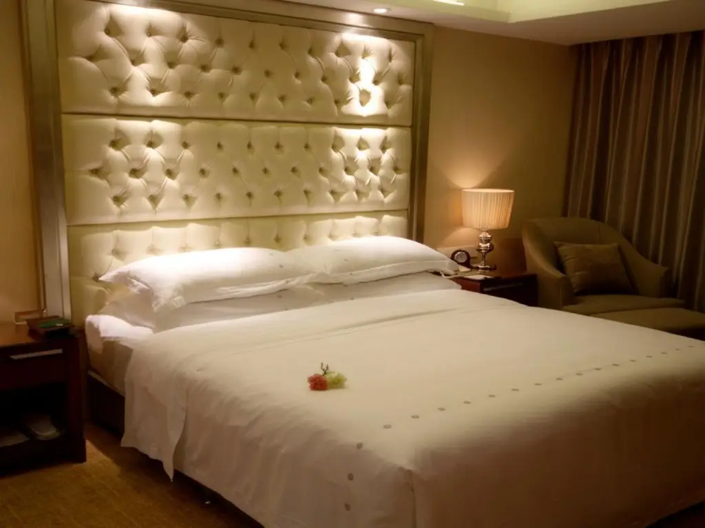 Мяньян: How Right Hotel(Mianyang Capital Plaza Store)