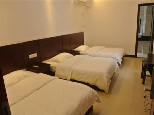 Чжанцзяцзе: Zhangjiajie Beauty Nine Business Hotel
