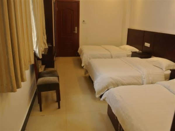 Чжанцзяцзе: Zhangjiajie Beauty Nine Business Hotel