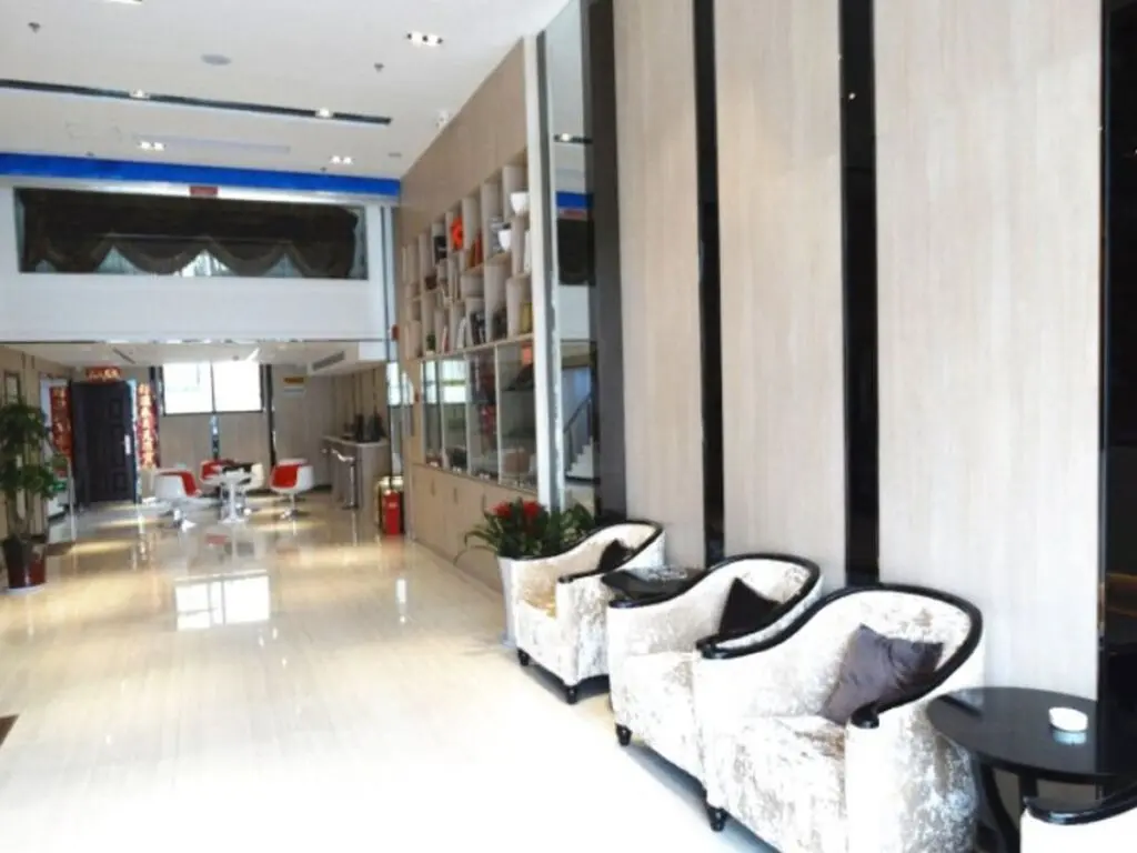 Янчжоу: 7 Days Premium Yangzhou Baoying Time Plaza Maternity and Child Healthcare Hospital