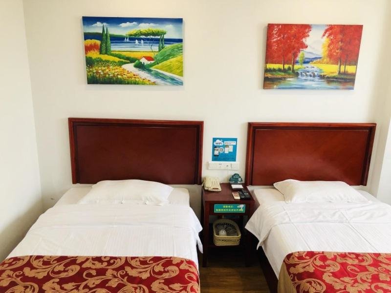Дунъин: GreenTree Inn Dongying Xisi Road Huachuang Building