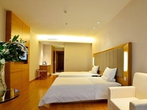 Ji Hotel Wuhan Guanggu — фото 1