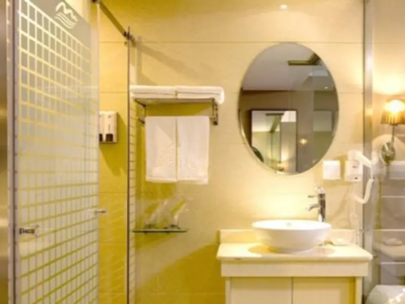 Пиндиншань: Kunlun Leju Business Hotel Pingdingshan Ruzhou Railway Station