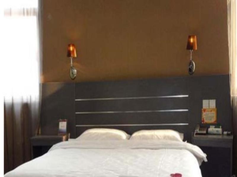 Пиндиншань: Kunlun Leju Business Hotel Pingdingshan Ruzhou Railway Station