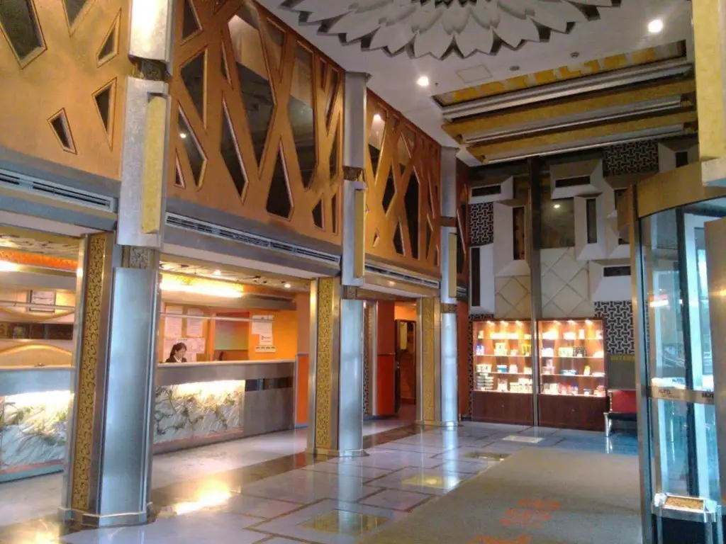 Нанкин: Homeinn Plus Hotel (Nanjing Railway Station Xuanwu Lake)