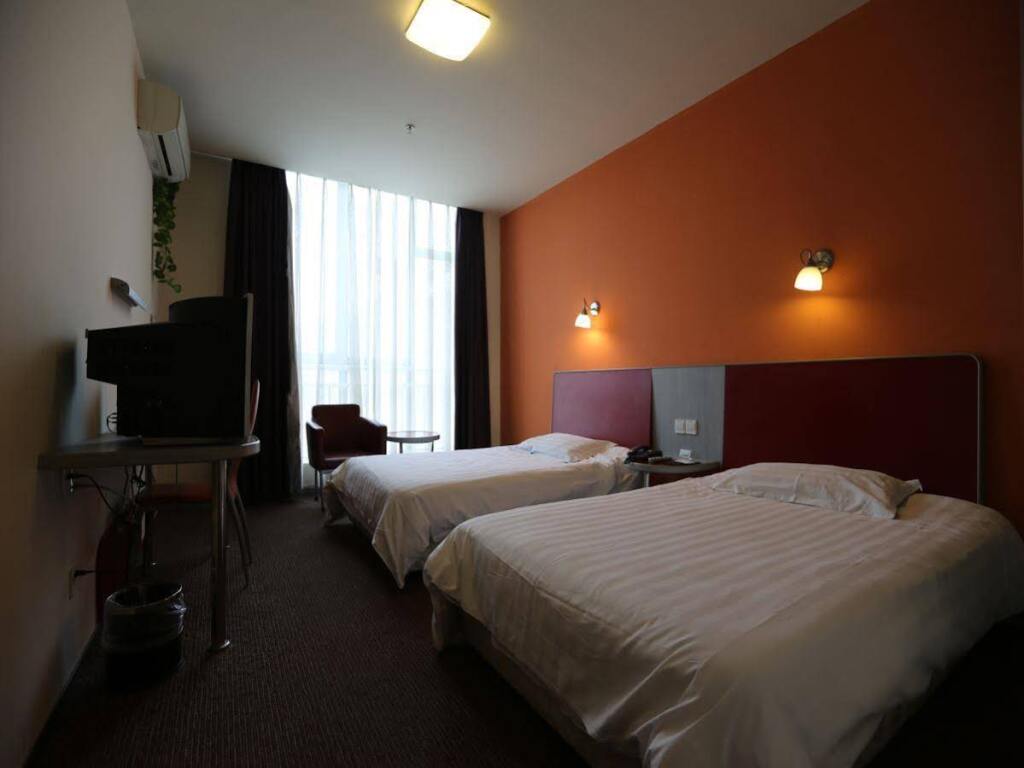 Нанкин: Motel 168 Nanjing Central Road