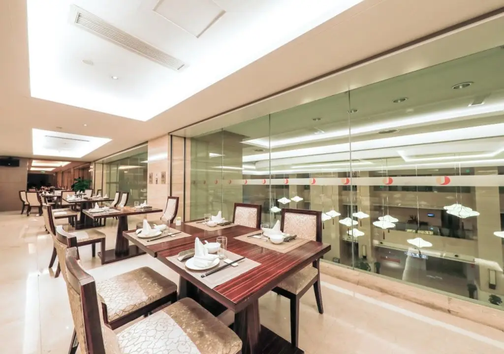 Ханчжоу: White Horse Lake Jianguo Hotel