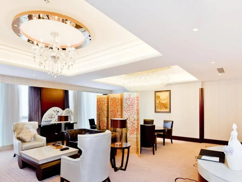 Ханчжоу: White Horse Lake Jianguo Hotel