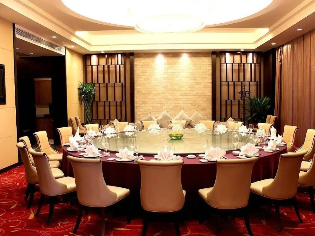 Дунгуань: Royal Hotel