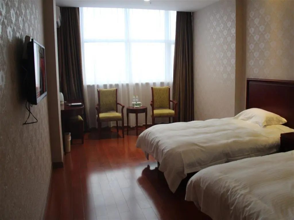 Янчжоу: GreenTree Inn Yangzhou Gaoyou Chengnan New District Hongtaiyang Logistic Park Business Hotel