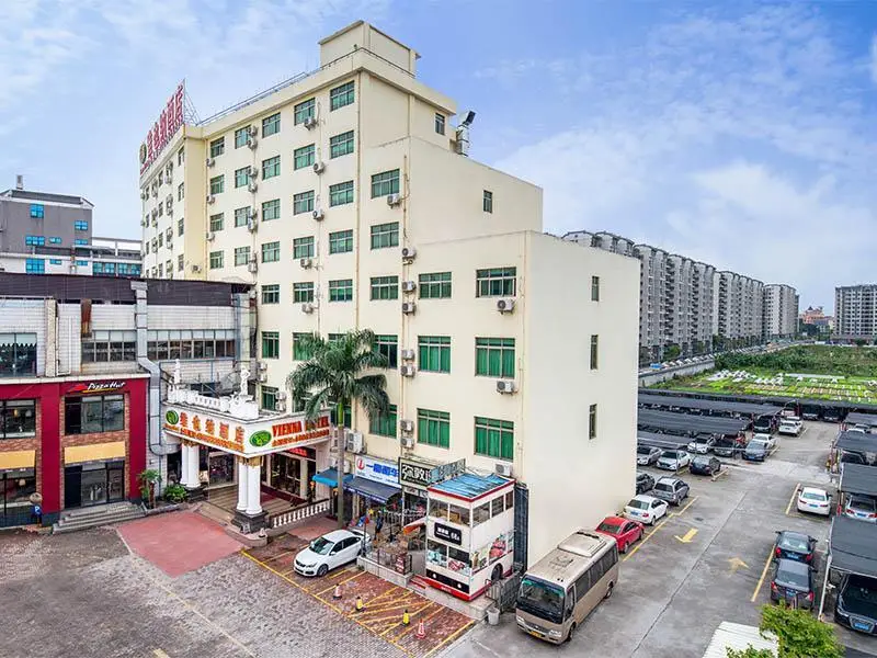 Vienna Hotel Guangzhou Baiyun International Airport Renhe Metro Station — фото 1