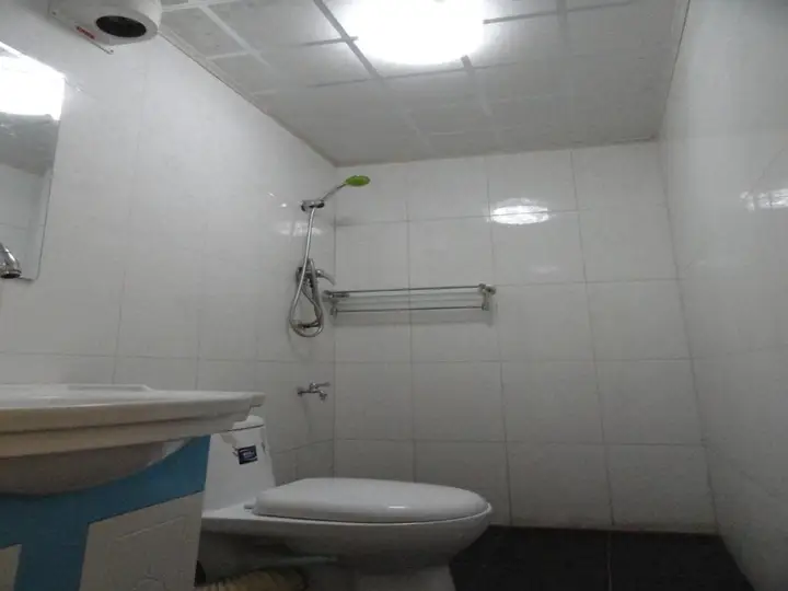 Пекин: Beijing Caoyuan Hotel (Yonghegong Guijie store)