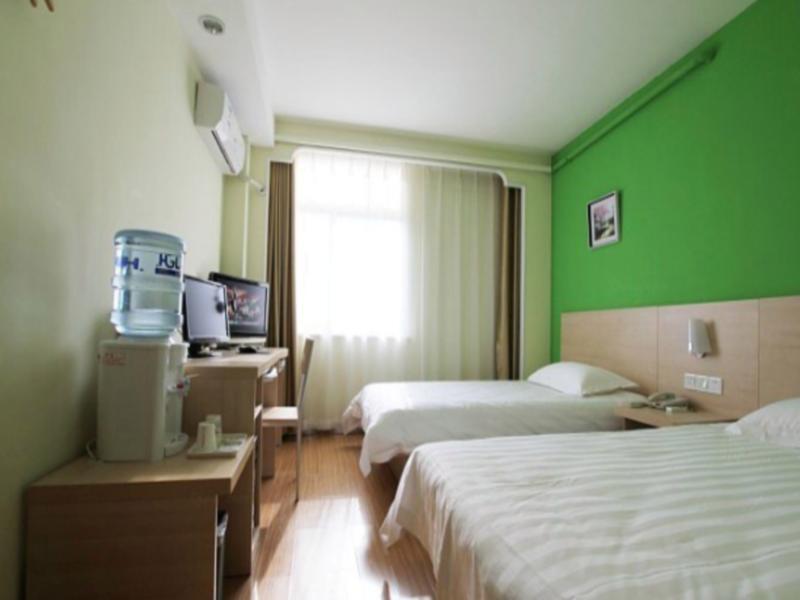 Баодин: Jinghua Hotel Dingzhou Train Station