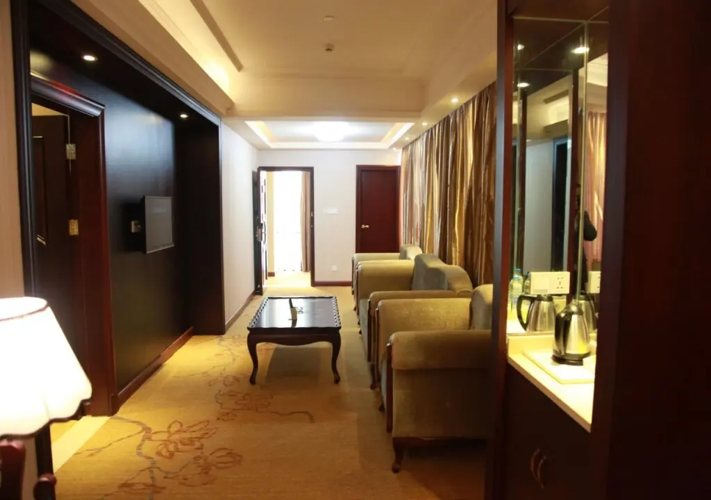Шанхай: Vienna Hotel Shanghai Pudong Airport