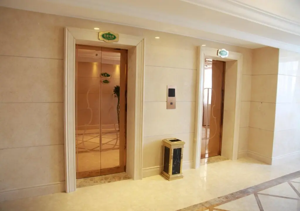 Шанхай: Vienna Hotel Shanghai Pudong Airport