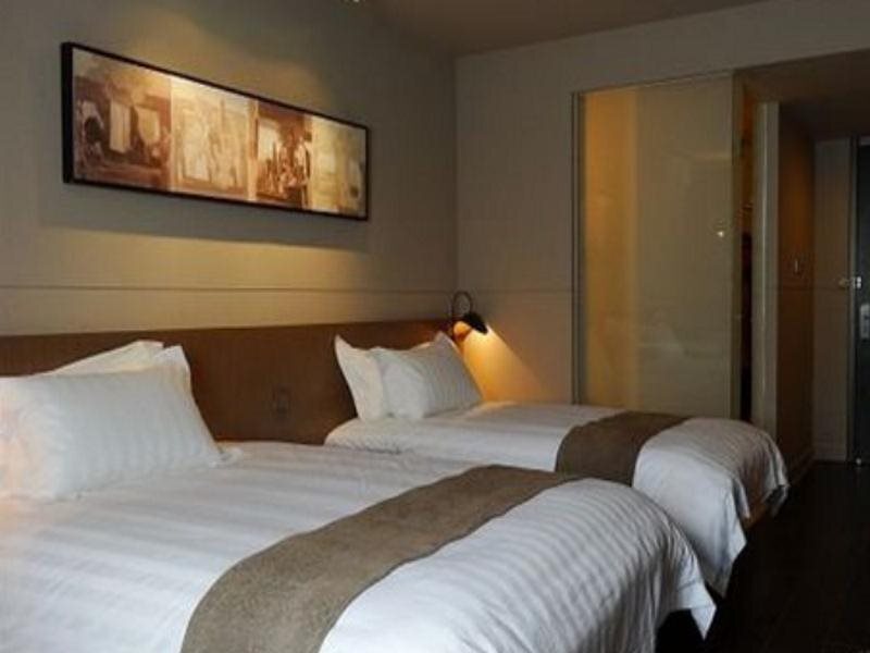Пекин: Jinjiang Inn Select Beijing Dongzhimen Embassy District