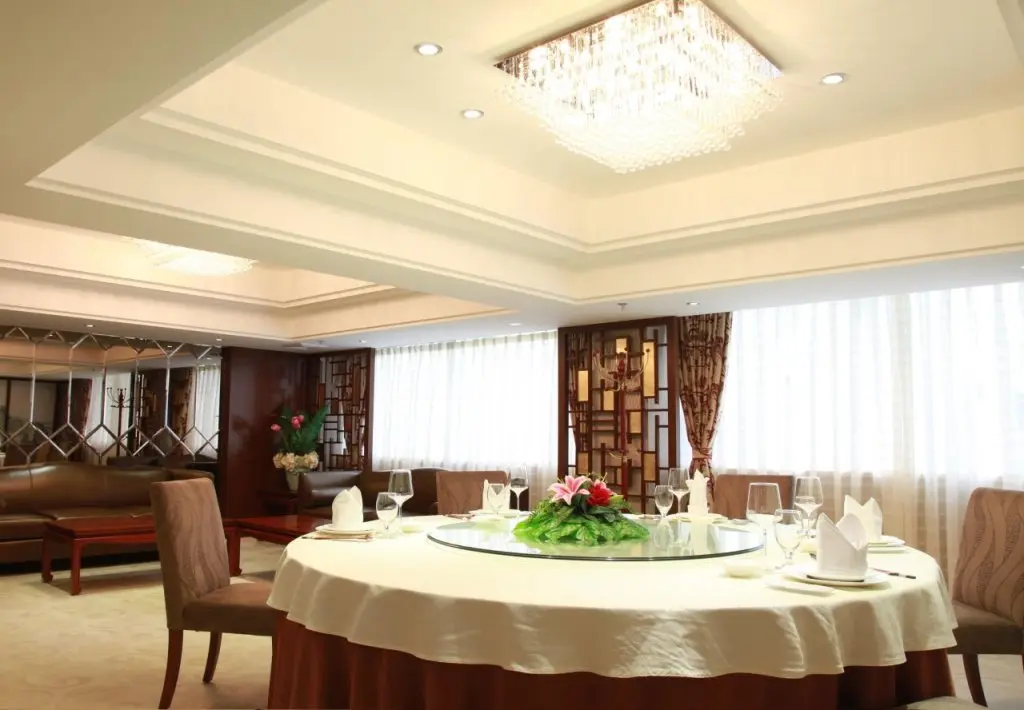 Гуанчжоу: Zhongyi Hotel (Guangzhou Wanda Plaza Lejia Road Metro Station Branch)