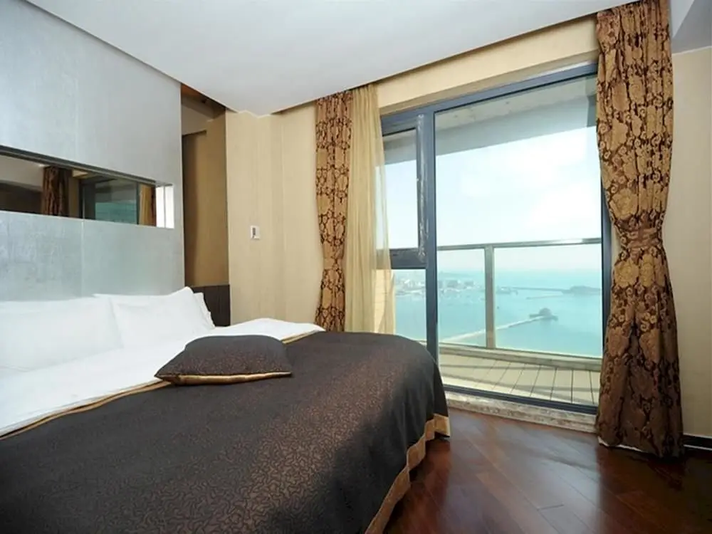 Циндао: Qingdao Dabringham Platinum Residence