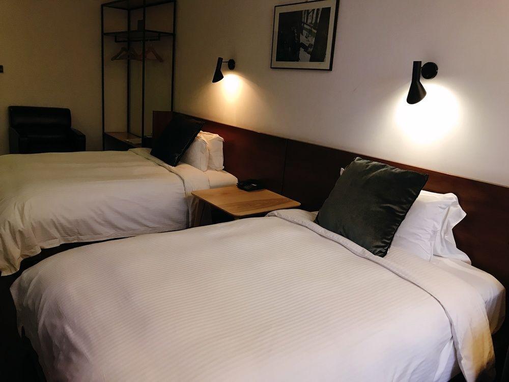 Шанхай: 8 Art Hotel on the Bund