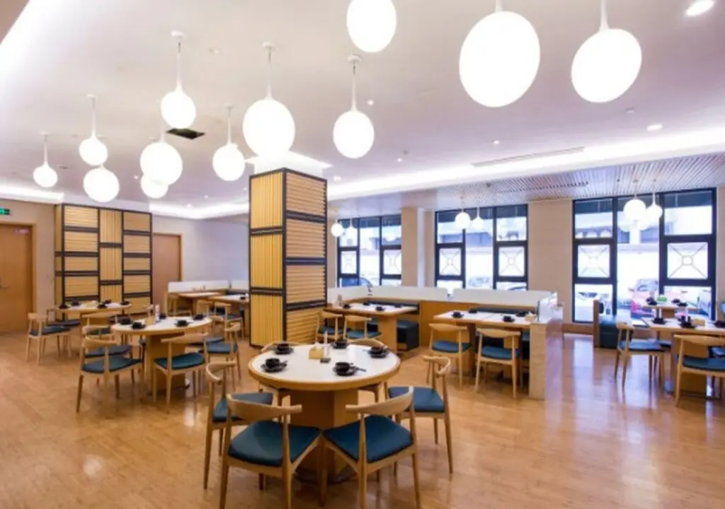 Ханчжоу: JI Hotel (Hangzhou West Lake Hubin Jiefang Road)