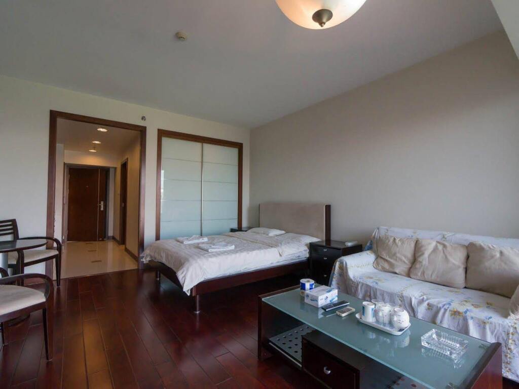 Пекин: Zheng Rong Niao Chao Apartment Lishui Bridge