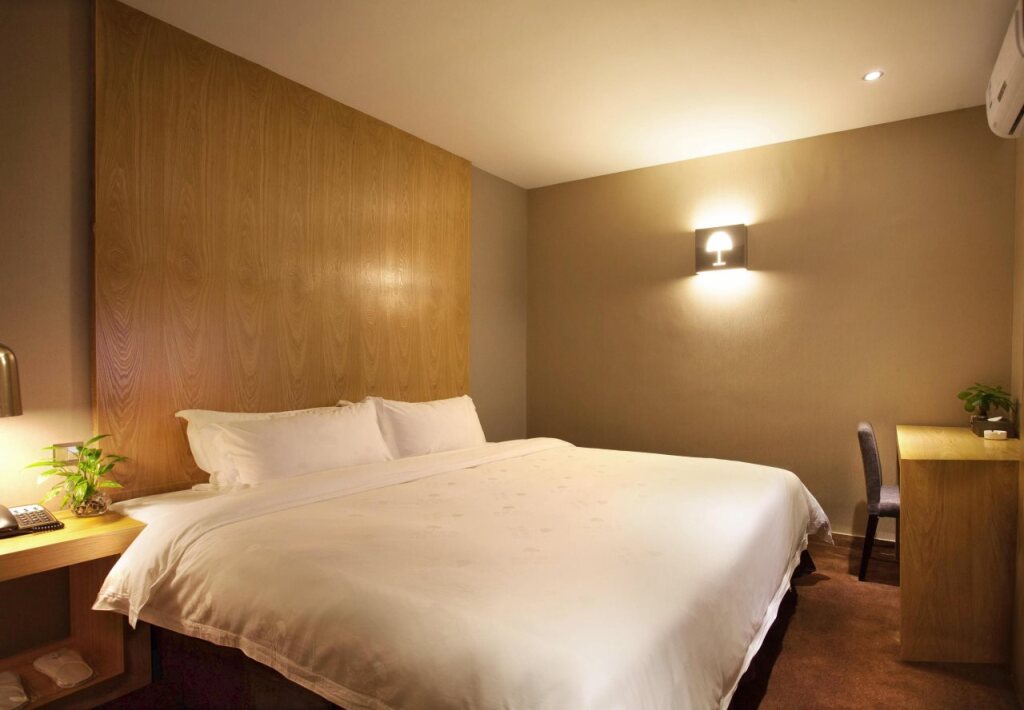 Шэньчжэнь: The Art Hotel