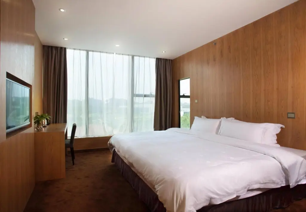 Шэньчжэнь: The Art Hotel