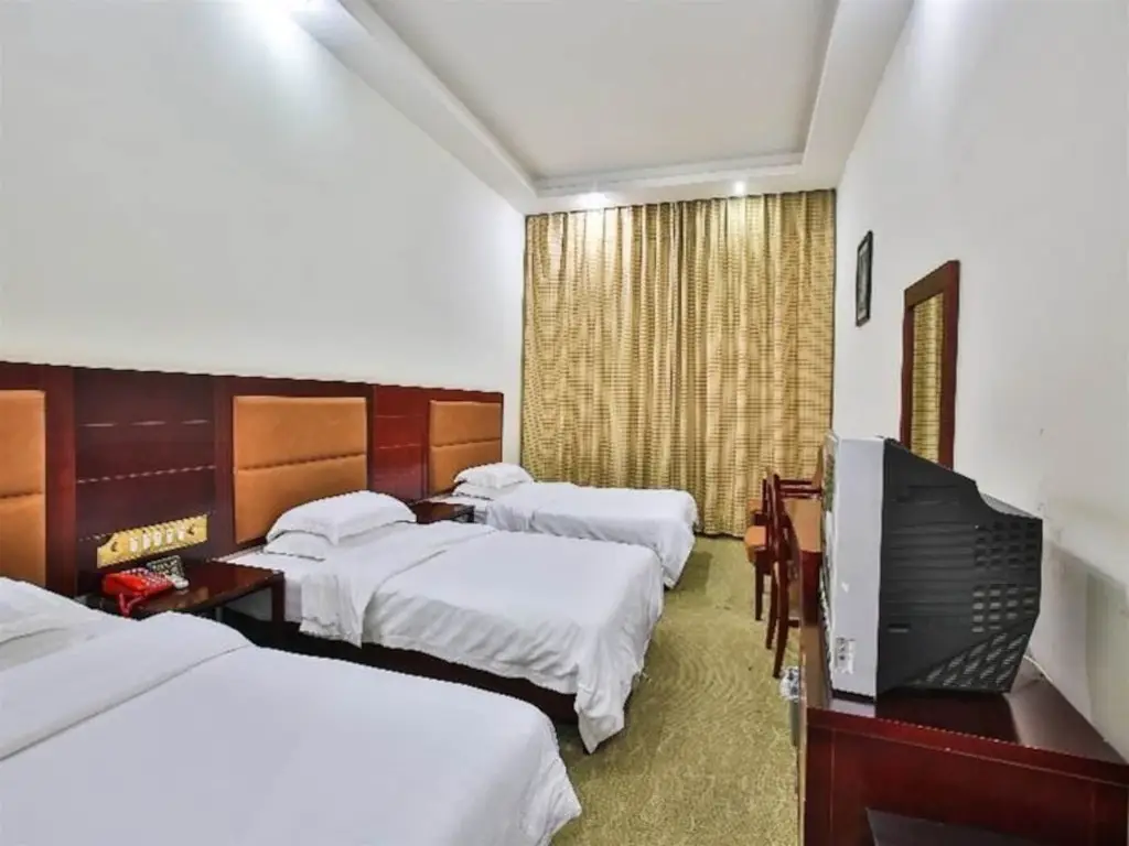 Zhangjiajie jin fu Hotel — фото 1