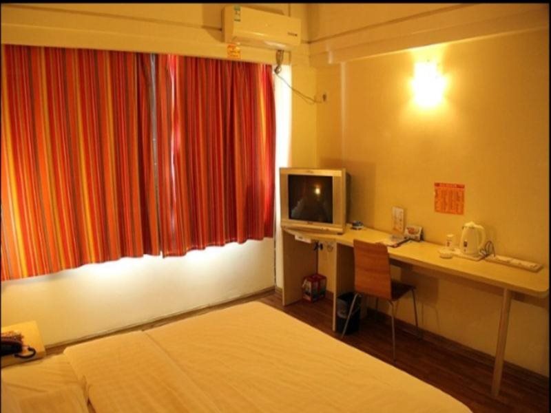 Гуйлинь: 7 Days Inn